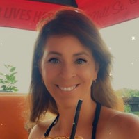 Stephanie Deschamps Hume