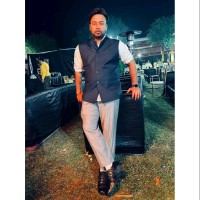Wajahat Ali Khan