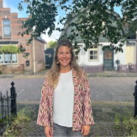 Sarah De Beurs