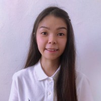 Evelyn Tan