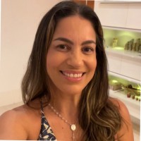 Simone Araujo dos Santos