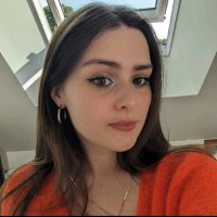 Inès Leblanc