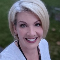 Jacqueline Schnackertz