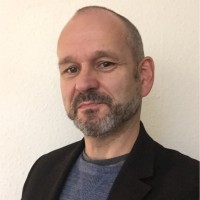 Dr Alan Murray