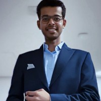 Vedant Bhatt, Caia