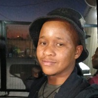 Itumeleng Batshamiki