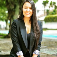 Paola Alzate López