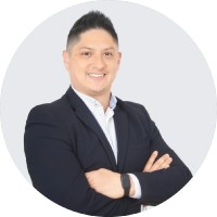 Christopher Landauro