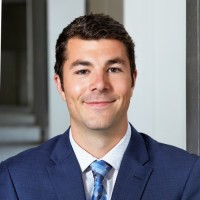 Dan Neufeld, Cfa