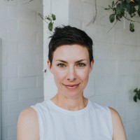 Zoe Kelsey