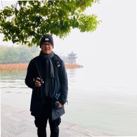 Weijie Hu