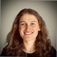 Laura Heinze