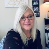Beth Lelonek