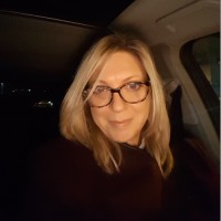 Angela Nichol