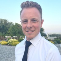 Brian Wally, Pt, Dpt