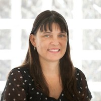 Suzanne Stott