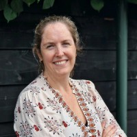 Manon Peters - Van De Kerkhof