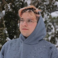 Арсений Лазарь