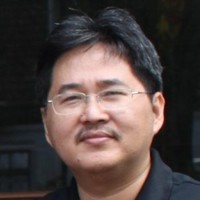 Micha Oswari