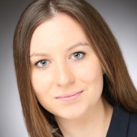 Dr. Eva Bok