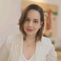 Caroline Martins