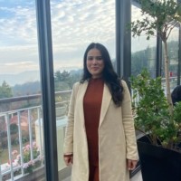 Dr. Warda Zafar