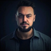 John De Luca