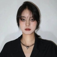 Cloe Zhang