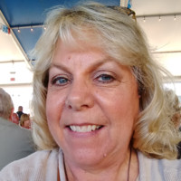 Gloria Stone