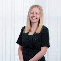 Anna Lowe