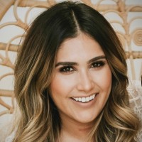 Vicky Tucci