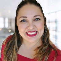 Victoria Cantero M
