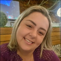 Lilian Bueno Caselato