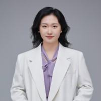 Yufei Hu