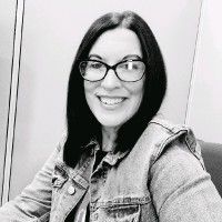Lesley Barton Beasom
