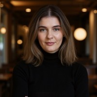 Alexandra Valdescault, B.Eng, MBA