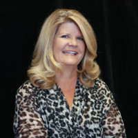 Ramona Graab