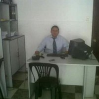 Carlos Alberto Lacherre Flores