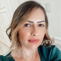 Fabiana Mendonça Capuchinho