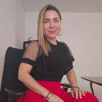 Fernanda R.