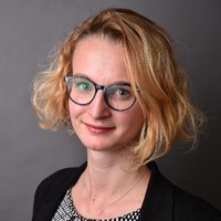 Dr. Sophie Derfler