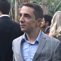 Renan Simões