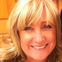 Becky Brunelle (Castillo)