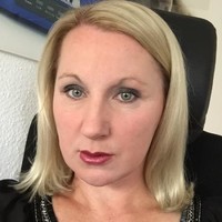 Andrea Oeltjendiers