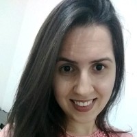 Kenia Liége Bertolazo
