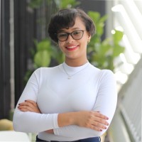 Yessenia Sharel Méndez Mora