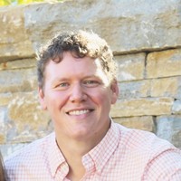 Daniel Davis, Pe