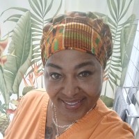 Raymona Uwaeghianye