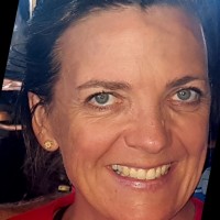 Emma Lange