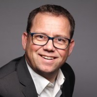 Marcel Van Oostveen